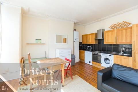 4 bedroom apartment to rent - Fairbridge Road, Archway , London, N19
