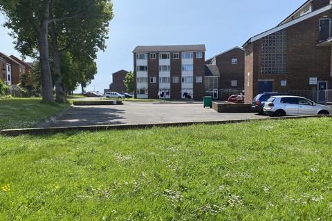 3 bedroom ground floor maisonette for sale, Lumsden Road, Eastney, Southsea