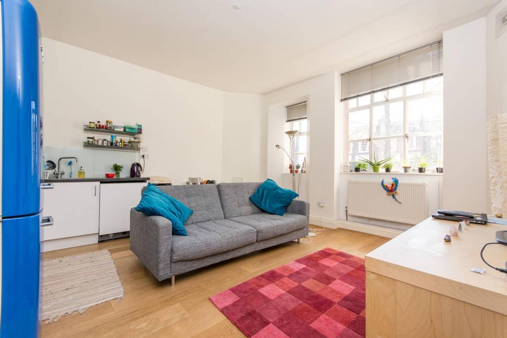 Clive Court, Maida Vale, London, W9 1 bed flat for sale £500,000