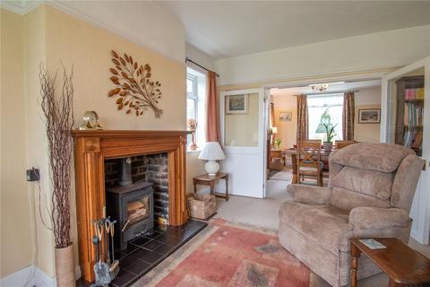 3 bedroom detached house for sale, Silver Street, Winteringham, DN15