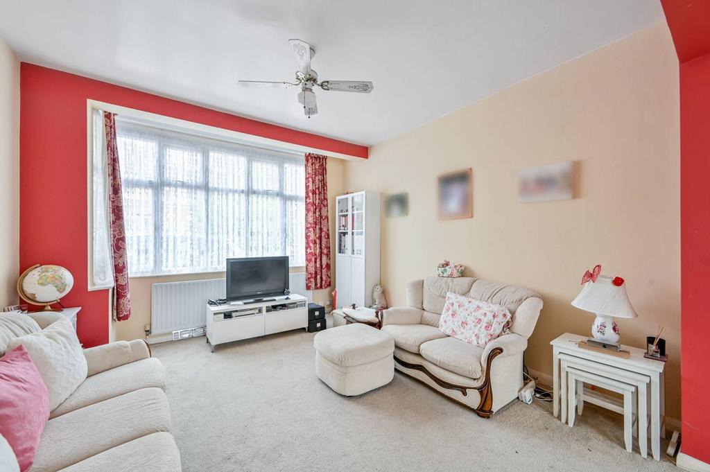 Elmhurst Avenue, Mitcham, CR4 3 bed end of terrace house - £685,000