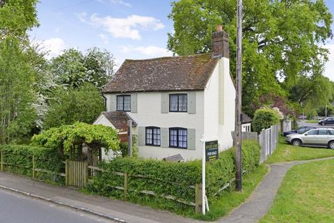 2 bedroom character property for sale - Plaistow