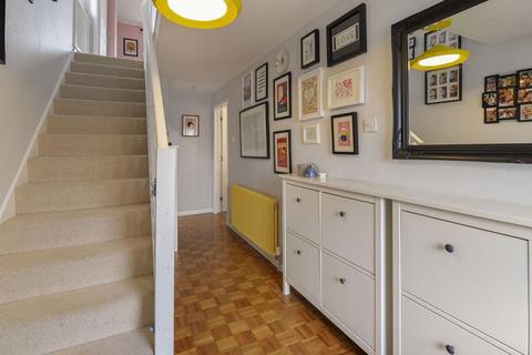 1 Caistor Road, Tonbridge, TN9 1UT