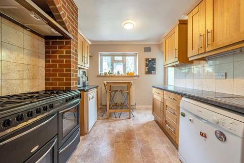 undefined, Kingsdown Avenue, South Croydon