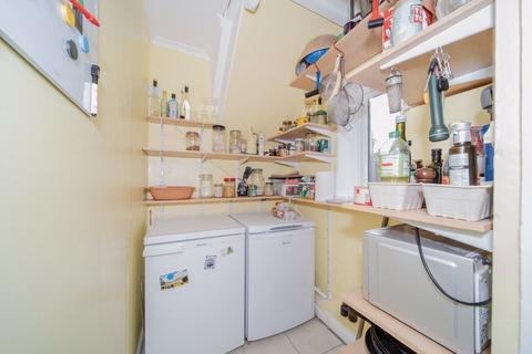 52 Barnwell Road, Melksham, SN12 7DG