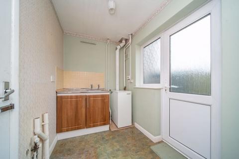 13 Highfield Close, Semington, Trowbridge, BA14 6JZ