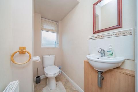 13 Highfield Close, Semington, Trowbridge, BA14 6JZ