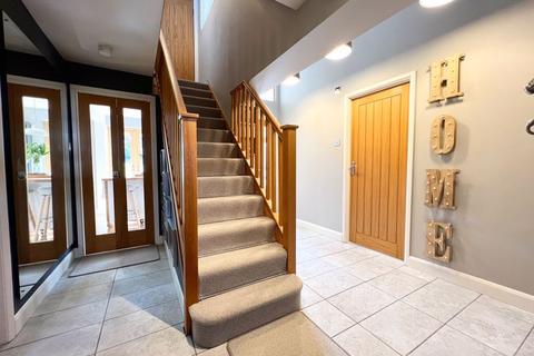 8 Bryngoleu, Rudry, Caerphilly, CF83 3DN