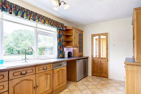 5 Beechwood Drive, Eaton, Congleton, CW12 2NQ
