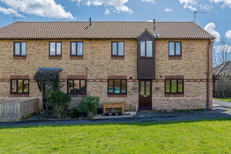 Catalina Court, Melksham SN12 2 bed terraced house for sale £215,000
