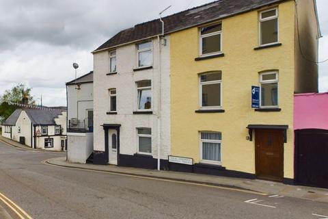 3 bedroom townhouse for sale - Hardwick Terrace, Chepstow, Monmouthshire NP16