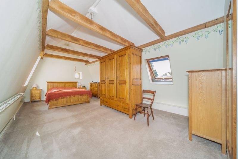Main Bedroom Whole