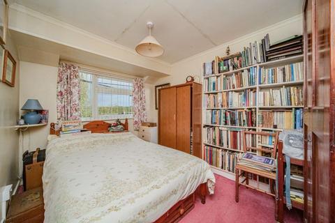 77 Bradford Road, Atworth, Melksham, SN12 8HY