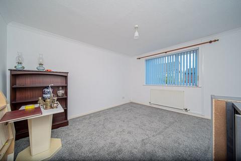 604 Berryfield Lane, Melksham, SN12 6EL