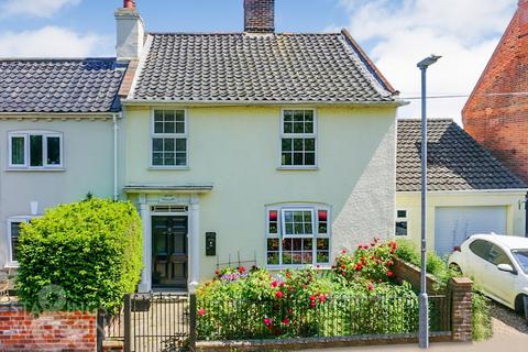38 Ditchingham Dam, Ditchingham, Bungay, NR35 2JQ