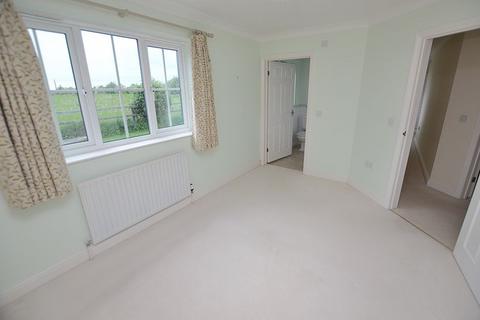 24 Abbey Drive, Woodhall Spa, LN10 6QU