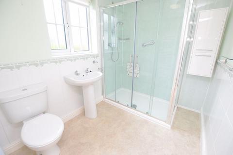 24 Abbey Drive, Woodhall Spa, LN10 6QU