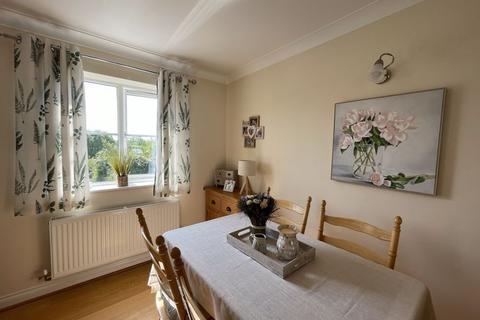 81 Treffry Road, Truro, TR1 1WE