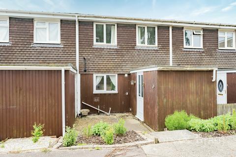 3 bedroom terraced house for sale - Vale Green, Norwich