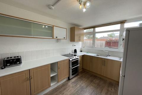 4 bedroom house to rent, Northfields, Norwich