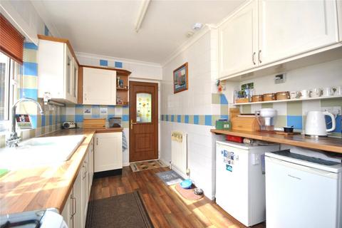 8 Ash Grove, Chard, TA20 1BZ