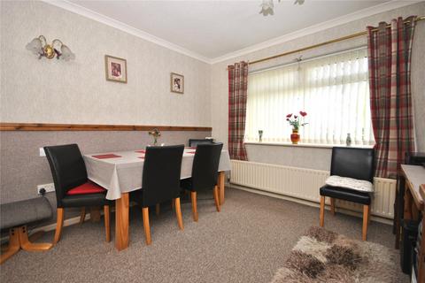8 Ash Grove, Chard, TA20 1BZ