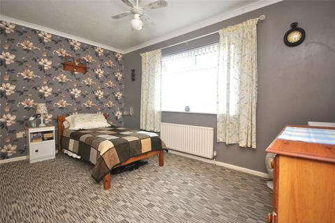8 Ash Grove, Chard, TA20 1BZ