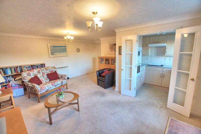 Faregrove Court, Grove Road, Fareham... 1 bed retirement property £