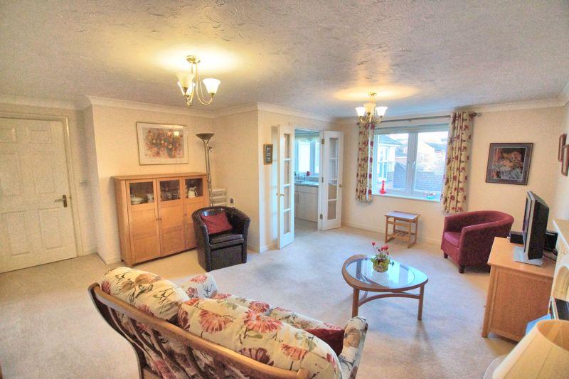 Faregrove Court, Grove Road, Fareham... 1 bed retirement property £