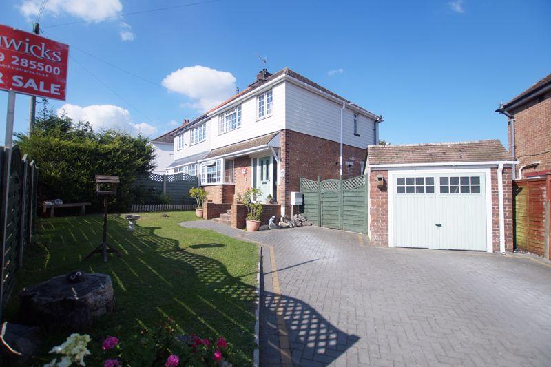 Coach Hill, Titchfield PO14 3 bed semidetached house for sale £380,000