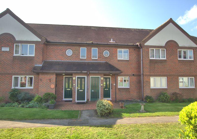 Northwood Square, Fareham PO16 1 bed retirement property £110,000