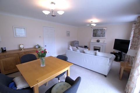 3 bedroom detached house for sale, Briarwood Close, Fareham PO16