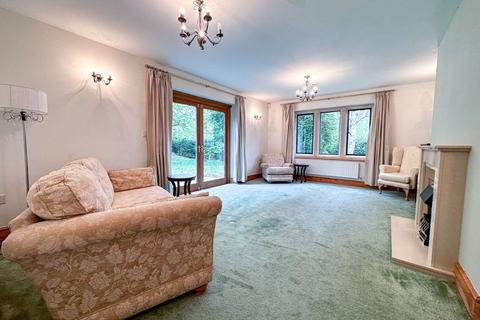 3 bedroom detached house for sale, East Lodge, Moreton