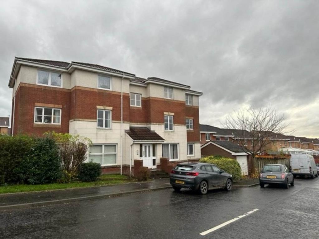 Gilmerton Dykes Road, Gilmerton, Edinburgh 1 bed flat £825 pcm (£190 pw)
