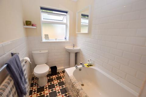 42 Ashton Road, Golborne, Warrington, WA3 3UN