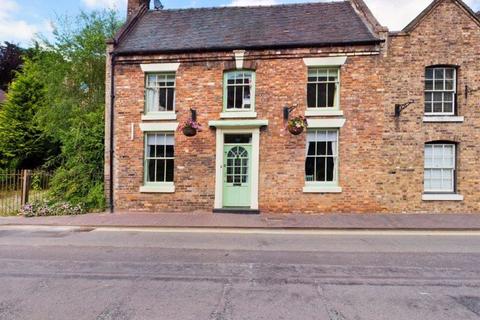 4 bedroom semi-detached house for sale, The Wharfage, Telford TF8