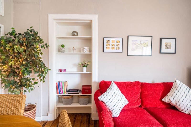 Living Room / Dining