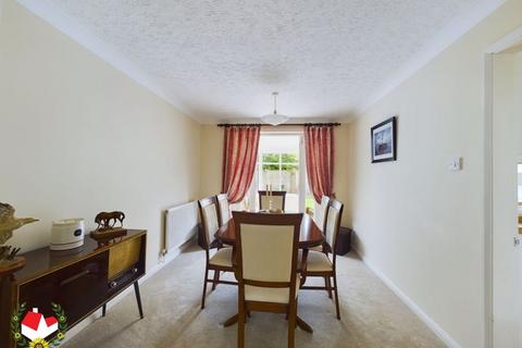 12 Henry Ryder Close, Abbeymead, Gloucester, GL4 5GA