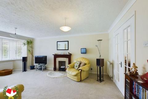 12 Henry Ryder Close, Abbeymead, Gloucester, GL4 5GA