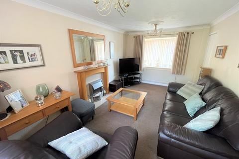 3 bedroom house for sale - Dacre Avenue, Wakefield
