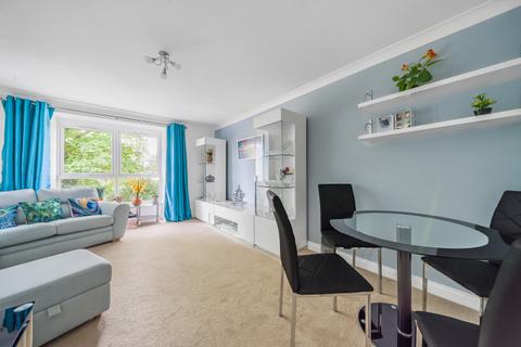 1 bedroom apartment for sale - Southwell Park Road, Camberley GU15