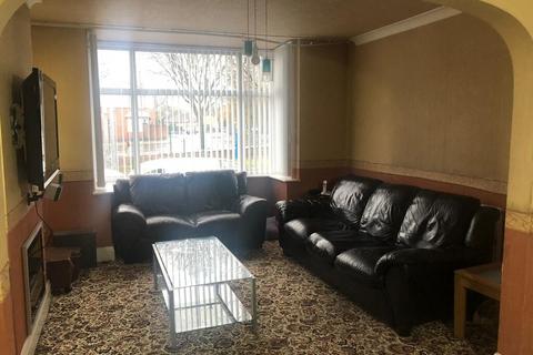 3 bedroom semi-detached house for sale, Alfreton Road, Nottingham NG7