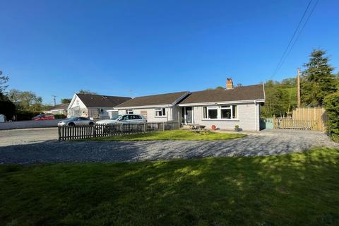 4 bedroom detached bungalow for sale, Gorrig Road, Llandysul, SA44