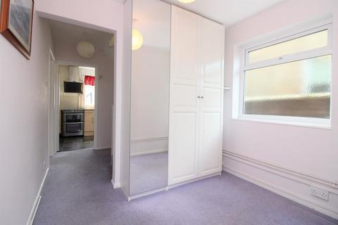 3 bedroom semi-detached house for sale - Bedford Road, Shefford, SG17