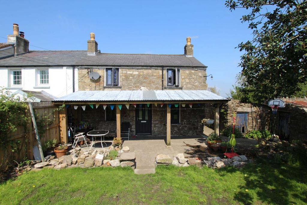 Waenllapria, Llanelly Hill... 3 bed cottage for sale £300,000