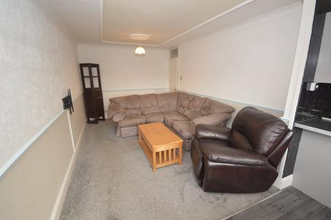 2 bedroom apartment to rent, Woodlands Road, Binley Woods, Coventry, Warwickshire, CV3