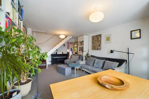 3 bedroom terraced house for sale - Keats Way, Hitchin, SG4