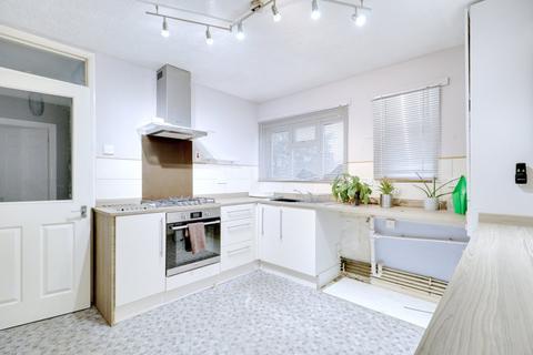 30 Burwood Gardens, Rainham, RM13 8JS
