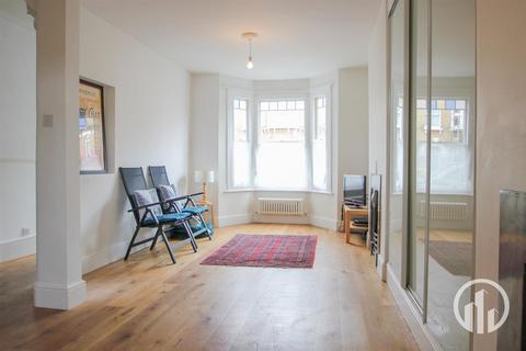 93 Longhurst Road, London, SE13 5NA