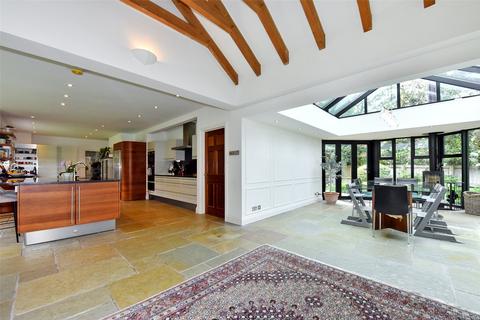 6 bedroom detached house to rent, Winkfield Street, Winkfield, Windsor, Berkshire, SL4